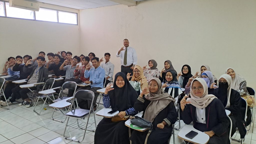 Visiting Professor bersama Prof. Dr. El-Sayed Mohammad Salem El-Awadi
