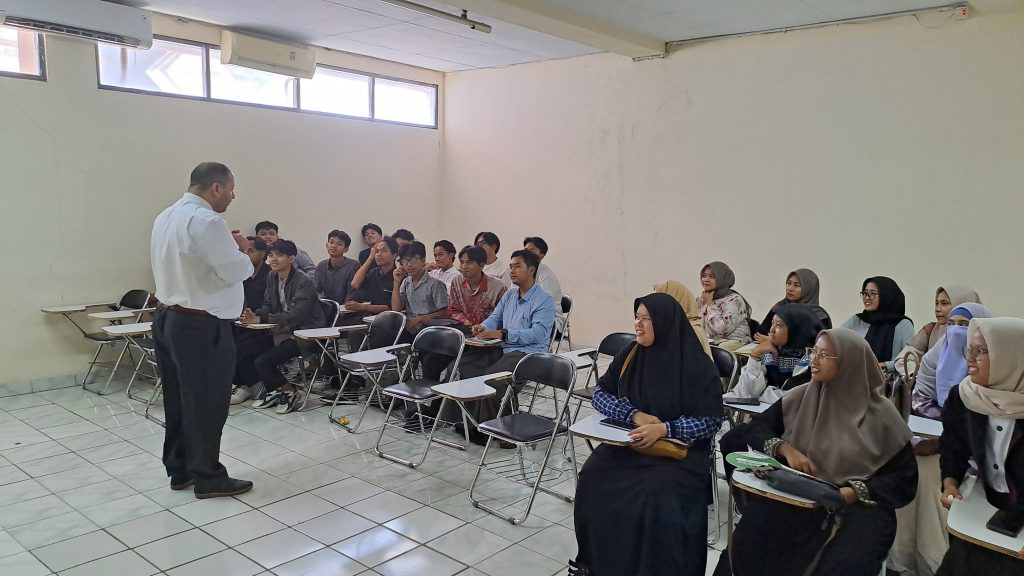 Jurusan Bahasa dan Sastra Arab CIU Syekh Nurjati Cirebon Sambut Kedatangan Guru Besar MEDIU, Malaysia dalam Program Visiting Professor