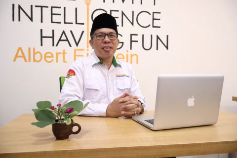 Erfan Gazali, M.Si.